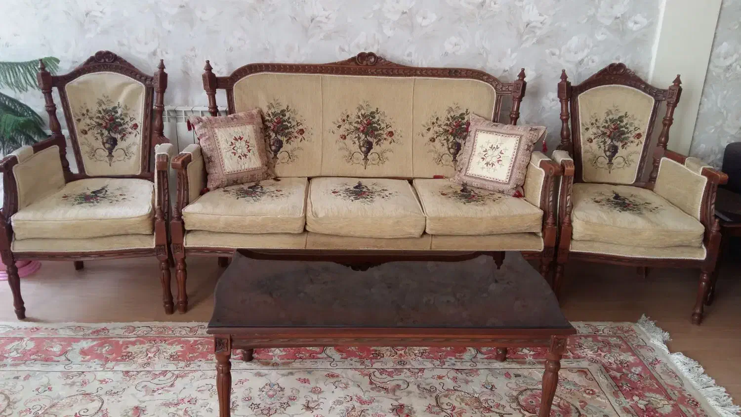 ست مبلمان ۹ نفره|مبلمان خانگی و میز عسلی|تبریز, |دیوار