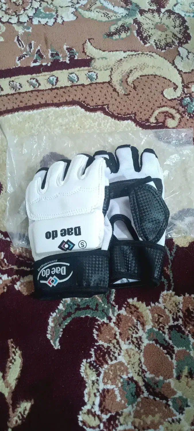 دستکش تکواندو|تجهیزات ورزشی|اردبیل, |دیوار