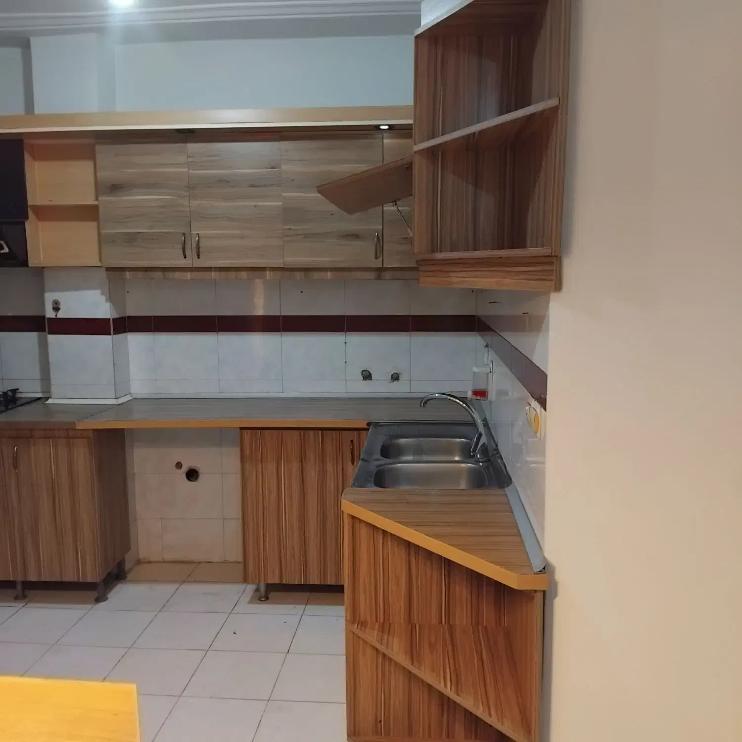 اجاره واحد ۸۷ متری با پارکینگ/ گذرفرخ|اجارهٔ آپارتمان|رشت, خمیران زاهدان|دیوار