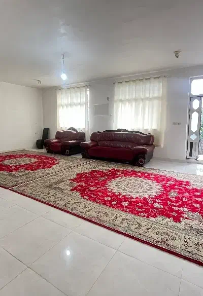 فروش مبل چرم ۵نفره|مبلمان خانگی و میز عسلی|شفت, |دیوار