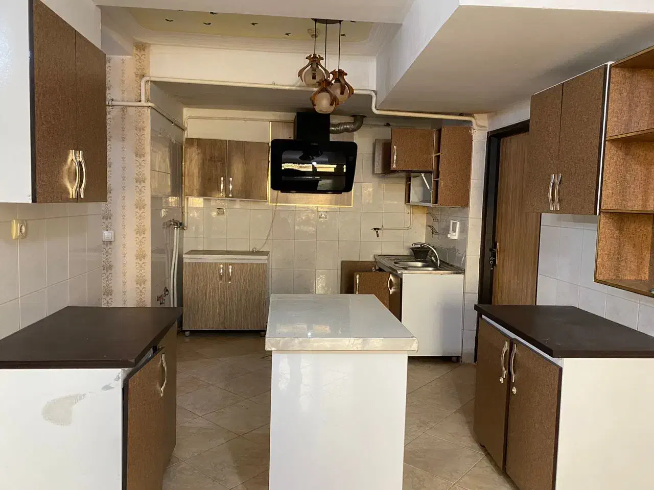 کابینت|مصالح و تجهیزات ساختمان|زاهدان, |دیوار