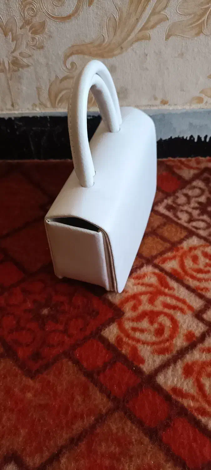 سلام لباس و برس برقی و زیر تلویزیونی فروشی هستند|لباس|شوشتر, |دیوار