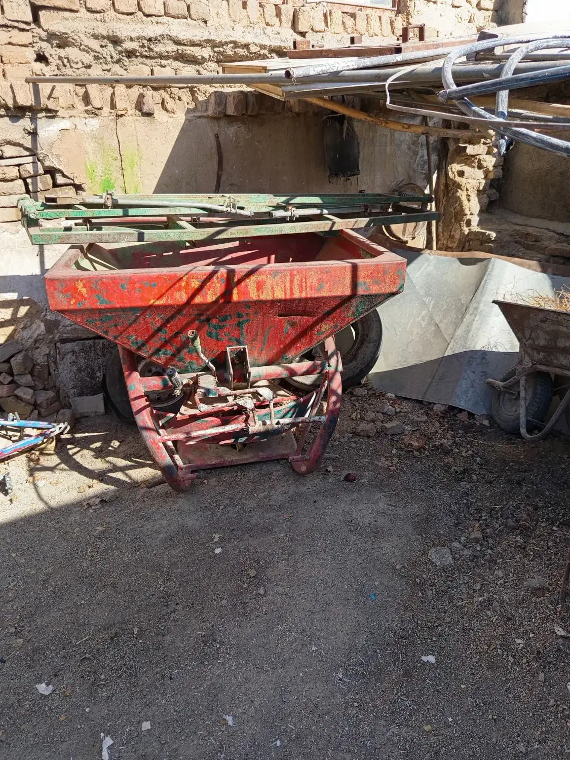 کود پاش|ماشین‌آلات صنعتی|نهاوند, |دیوار