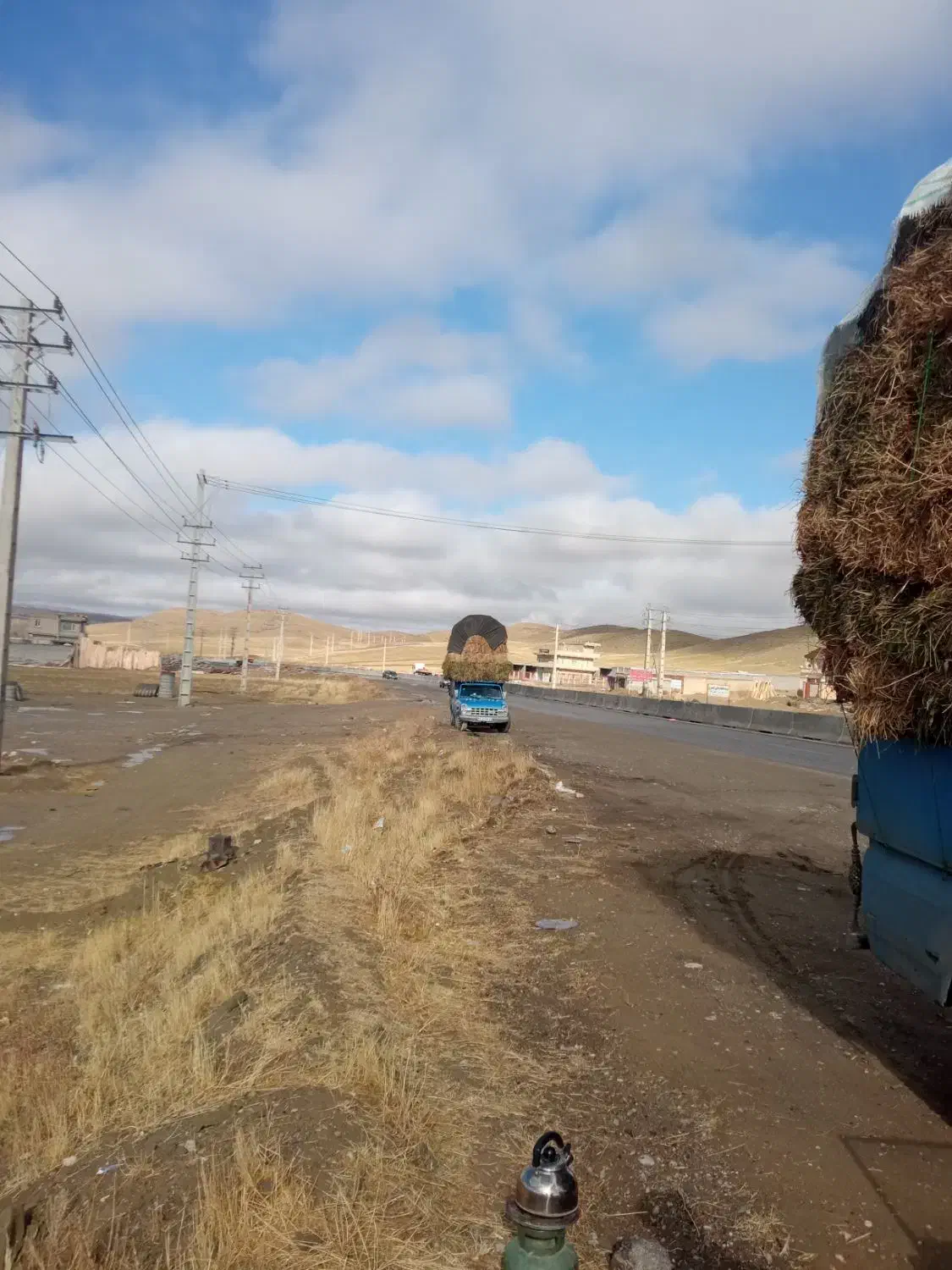 علوفه مخلوط با یونجه|خدمات باغبانی و درختکاری|تکاب, |دیوار