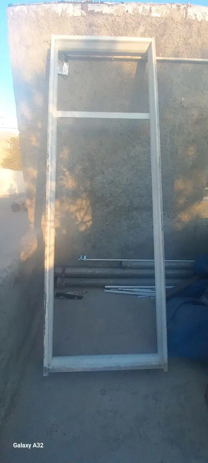 در چوبی اتاق|مصالح و تجهیزات ساختمان|حمیل, |دیوار