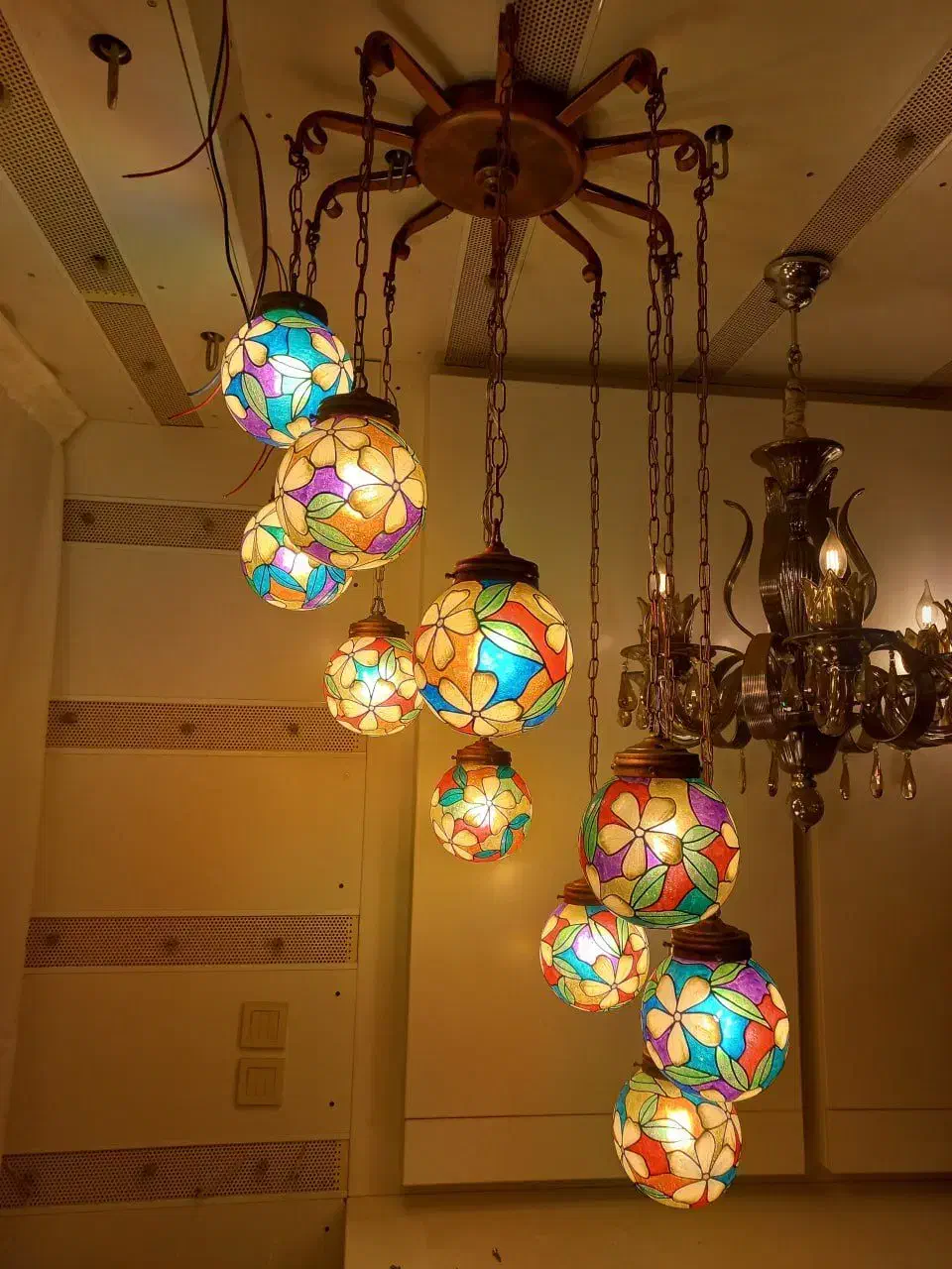 لوستر 10 شعله خاص ، یونیک ، دست ساز و نایاب|لوستر و چراغ آویز|ساری, |دیوار