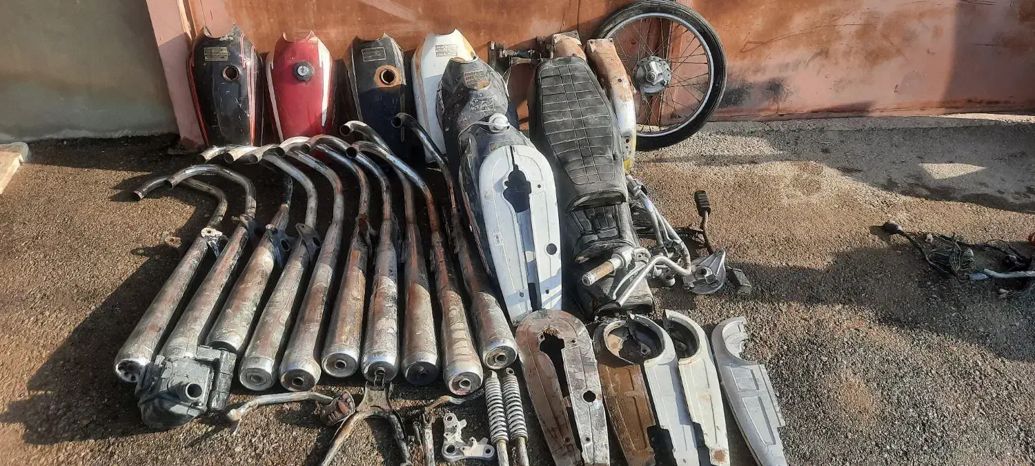 لوازم استوک موتور سیکلت قیمت مناسب|قطعات یدکی و لوازم جانبی|فلاورجان, |دیوار