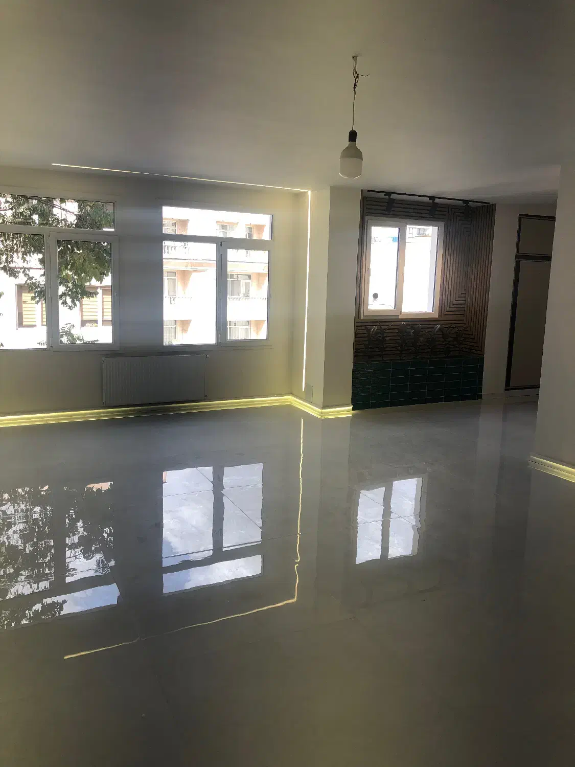 آپارتمان ۱۳۰متری دو خوابه غرق نور|اجارهٔ آپارتمان|تهران, حکمت|دیوار