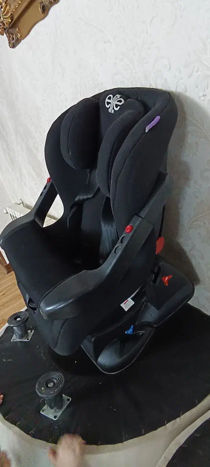 صندلی خودرو کودک|تخت و صندلی بچه|پاکدشت, پاکدشت (مامازند)|دیوار