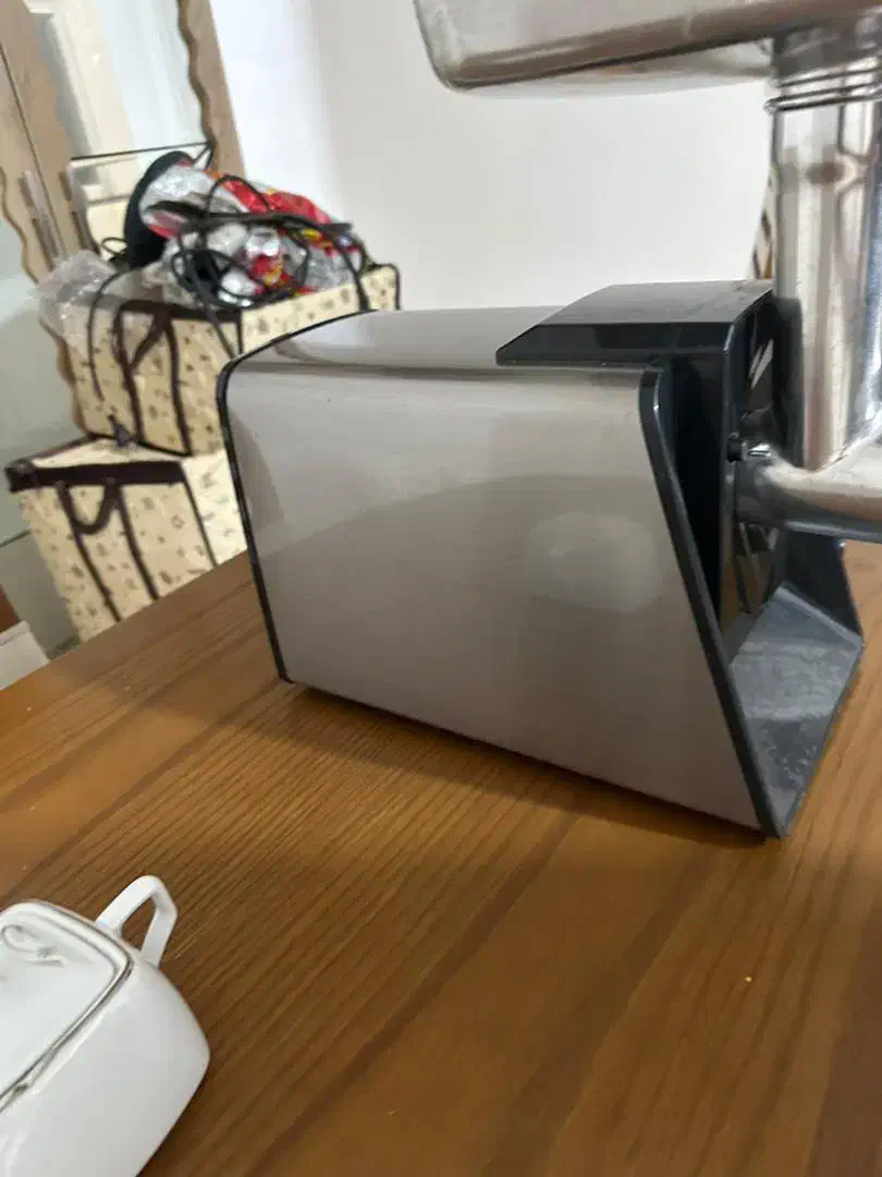 چرخ گوشت صفر|خردکن، آسیاب، غذاساز|رشت, انصاری|دیوار