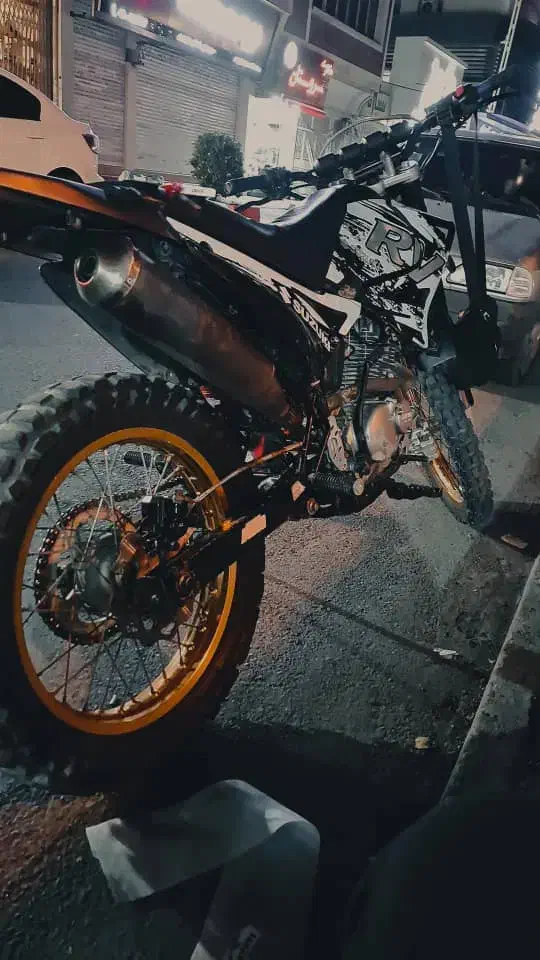 تریل روان ۲۰۰|موتورسیکلت|ساری, |دیوار