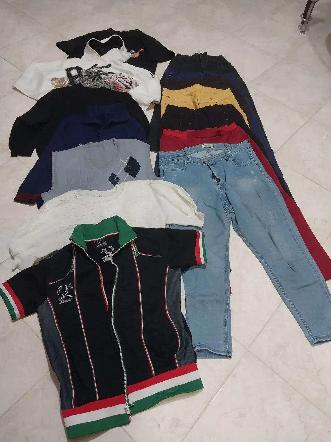 لباس کار کرده قابل استفاده|لباس|شهریار, کهنز|دیوار