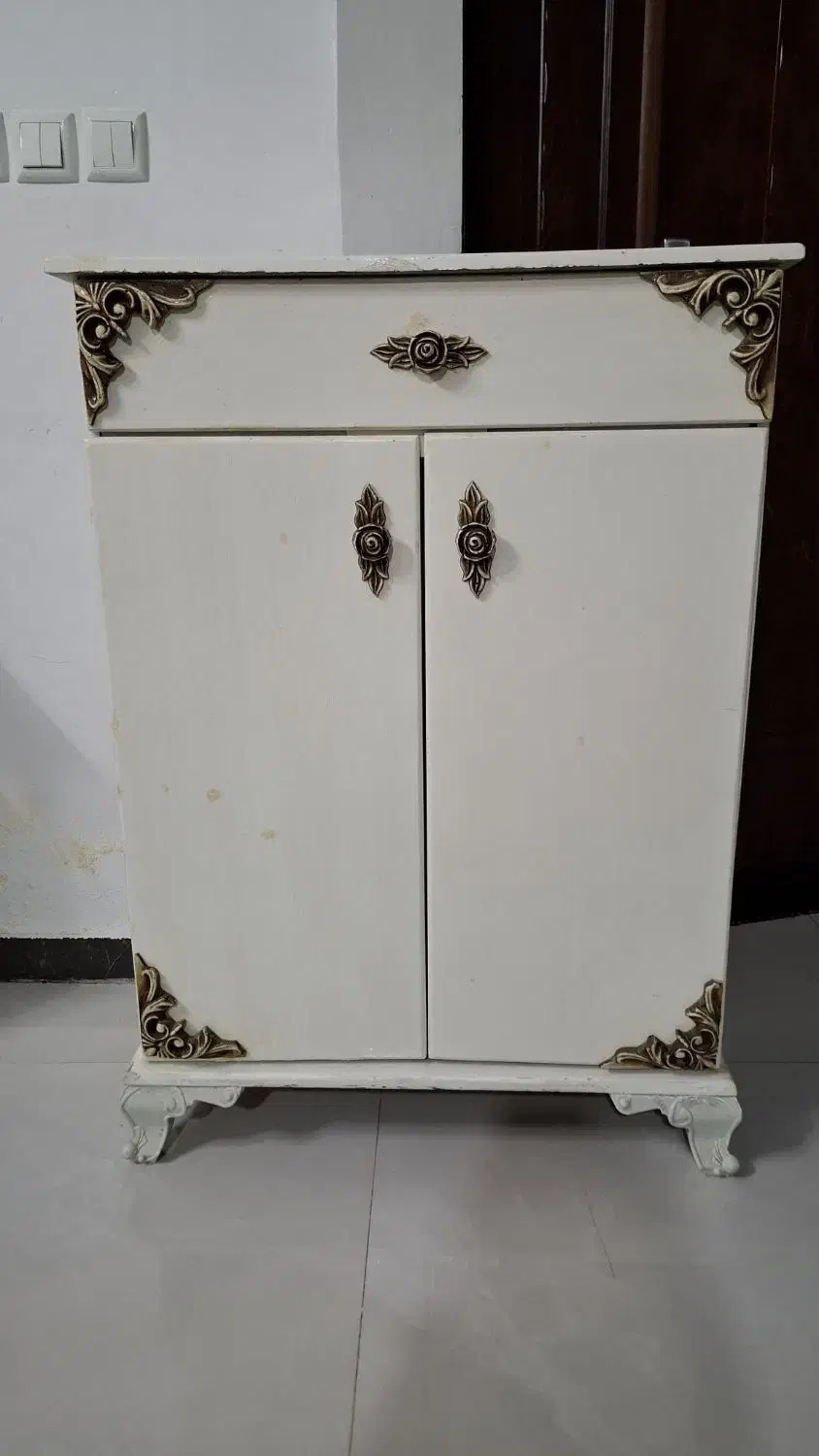 جاکفشی|جاکفشی، کمد، دراور|قوچان, |دیوار