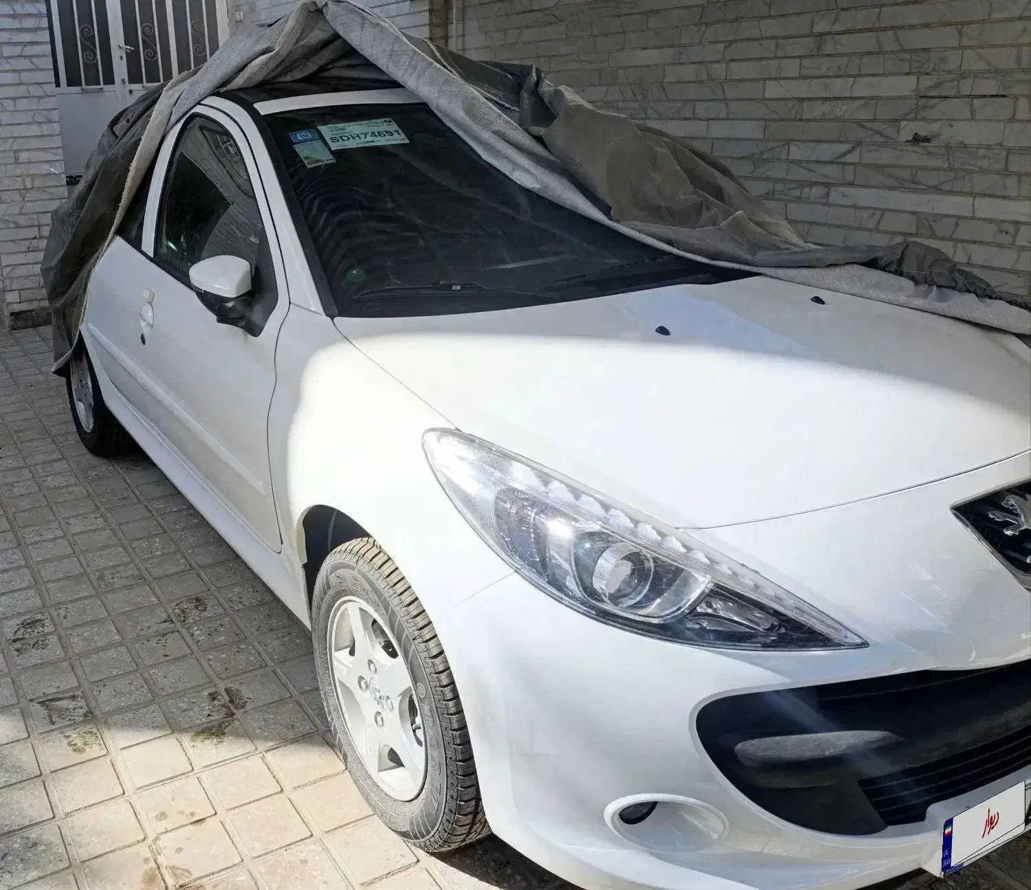 207i tu5p سقف شیشه|خودرو سواری و وانت|نطنز, |دیوار