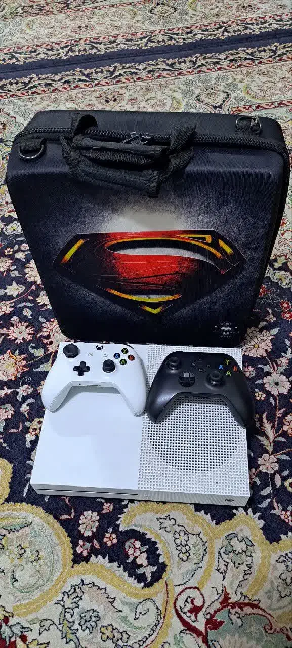 Xbox one s|کنسول، بازی ویدئویی و آنلاین|قائم‌شهر, |دیوار