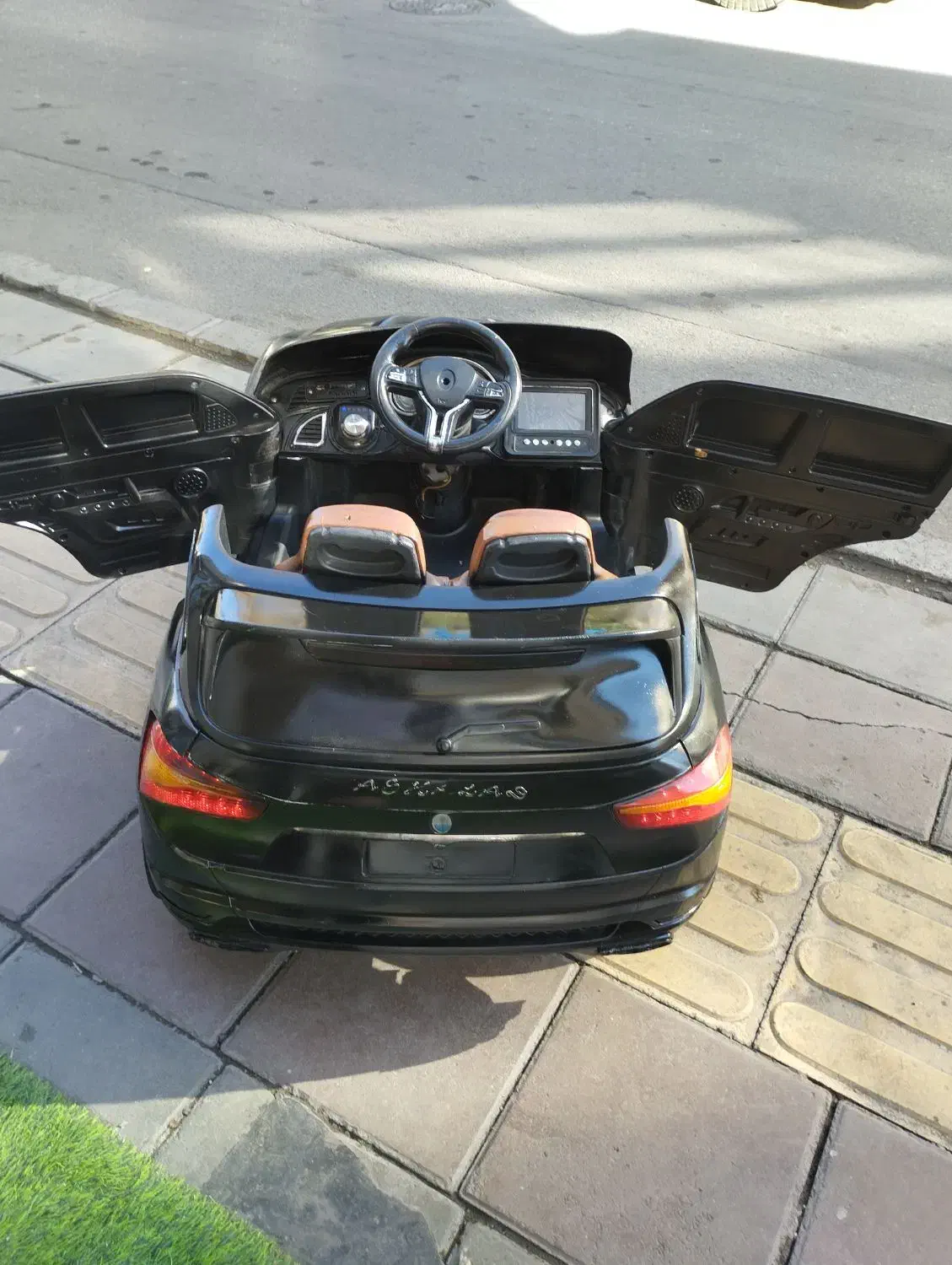 ماشین شارژی استوک دوموتوره و چهارموتوره|اسباببازی|ارومیه, |دیوار