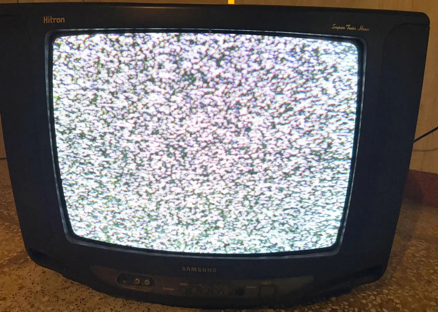 تلویزیون قدیمی سامسونگ|تلویزیون و پروژکتور|ساری, |دیوار