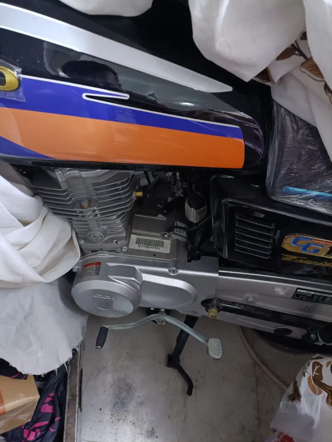 موتور بکسرپیشرورهرو125مشکی اگزایتری|موتورسیکلت|شیراز, کرونی(خاتونک)|دیوار