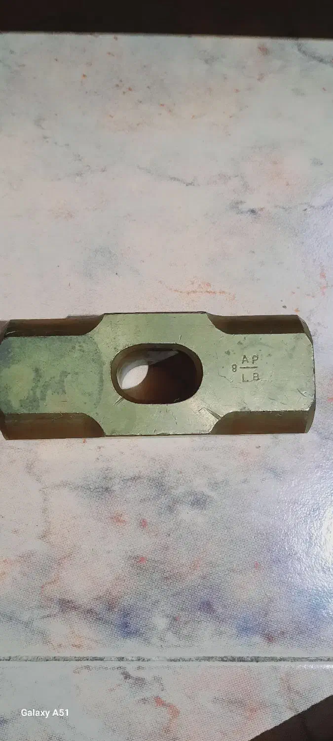 پتک برنجی یا چکش برنجی|کلکسیون اشیاء عتیقه|خرم‌آباد, |دیوار