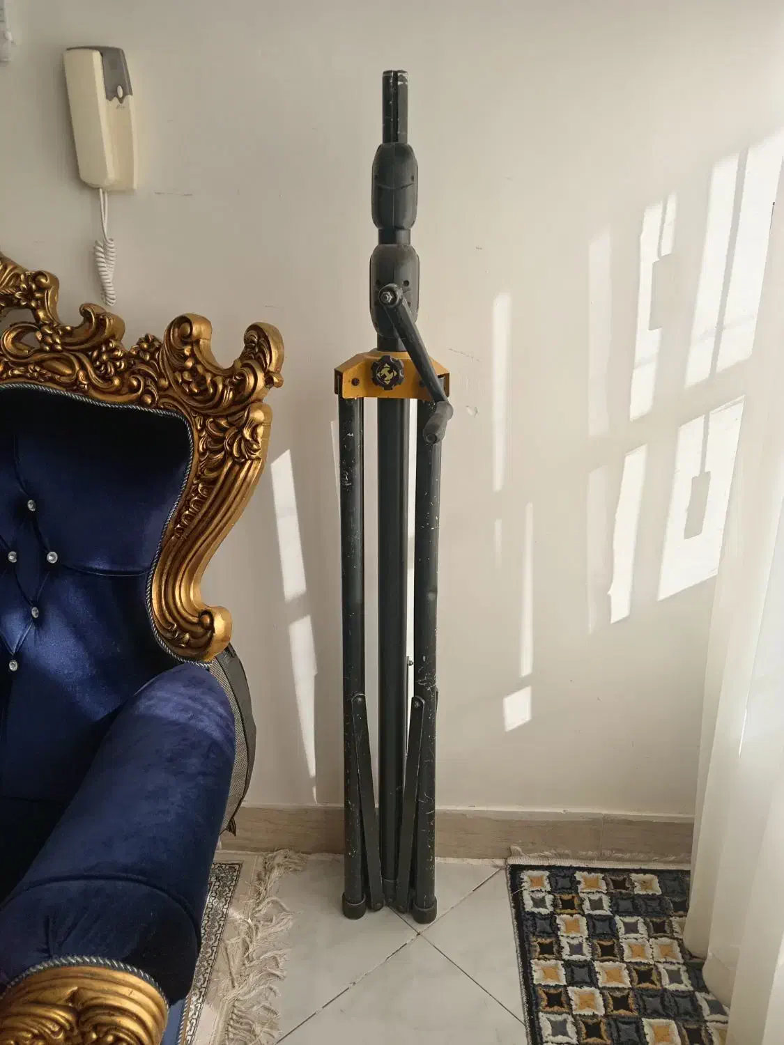 یک عدد پایه باند سفارشی درست کردم|سیستم صوتی خانگی|قوچان, |دیوار