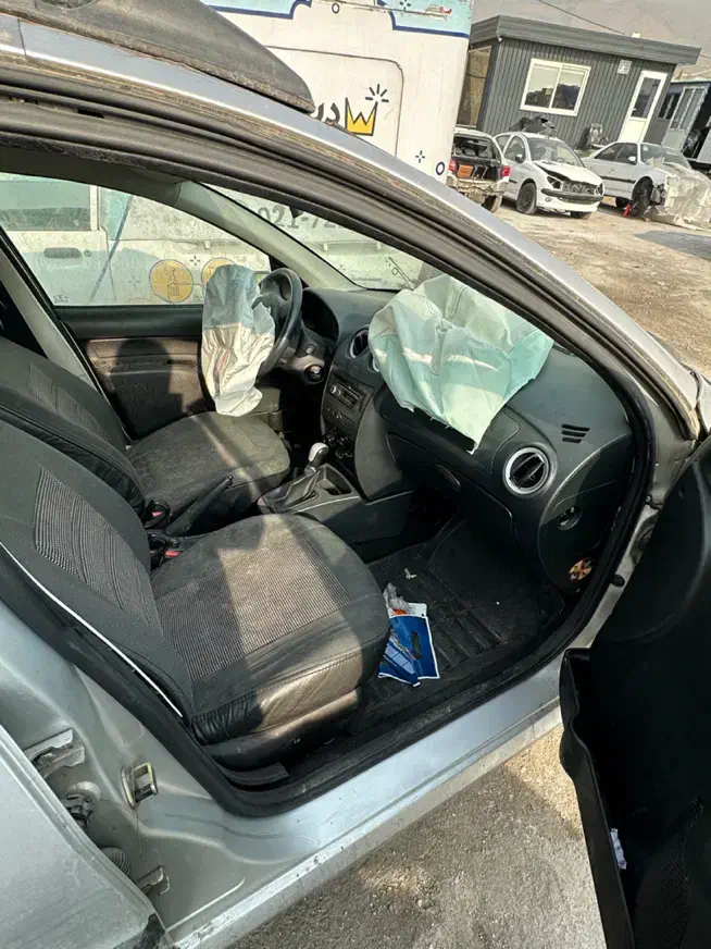 رانامدل۹۵تصادفی|خودرو سواری و وانت|تهران, مرادآباد|دیوار