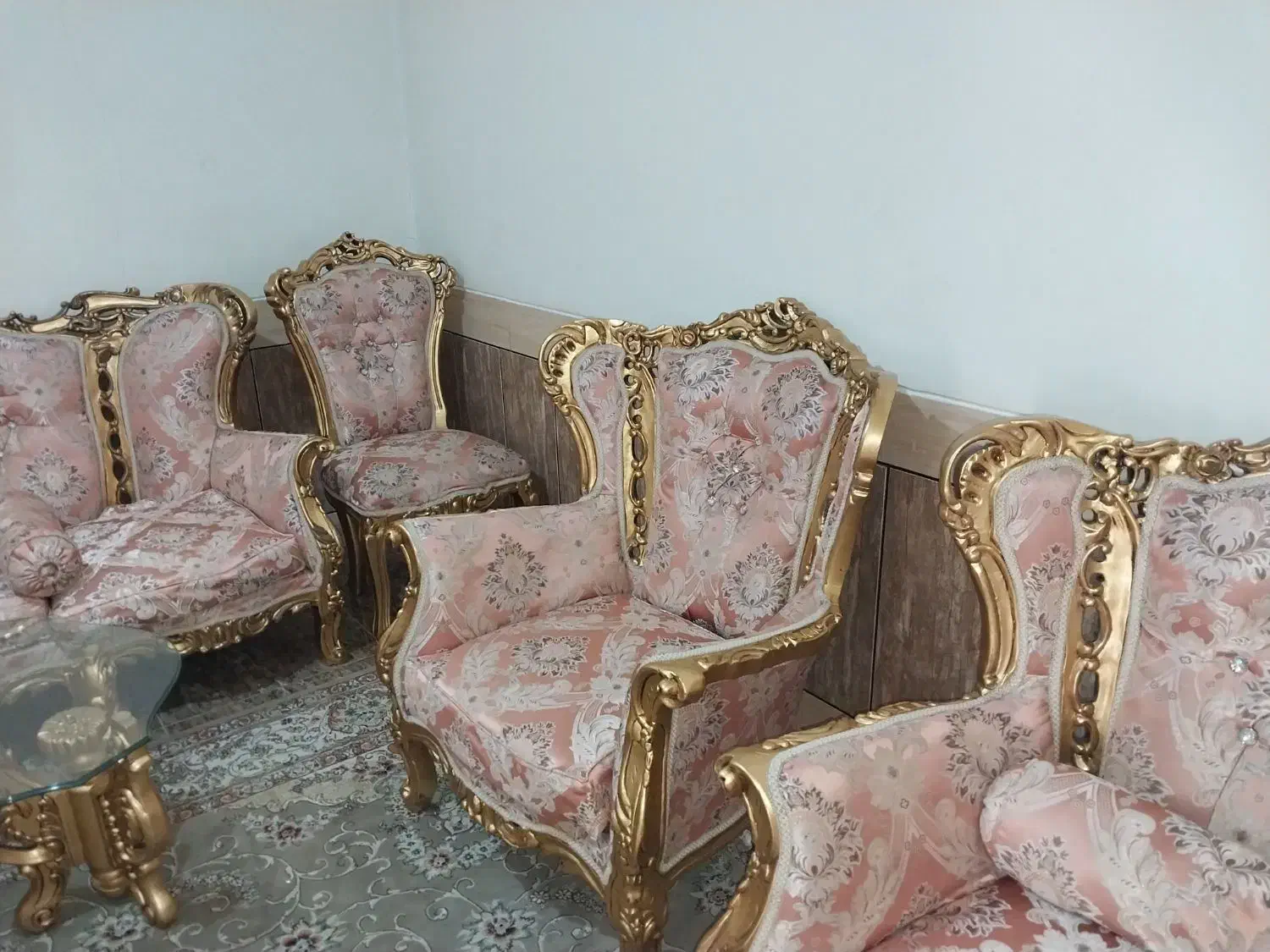 مبل سلطنتی درحدنو دررومشگان|مبلمان خانگی و میز عسلی|سوری, |دیوار