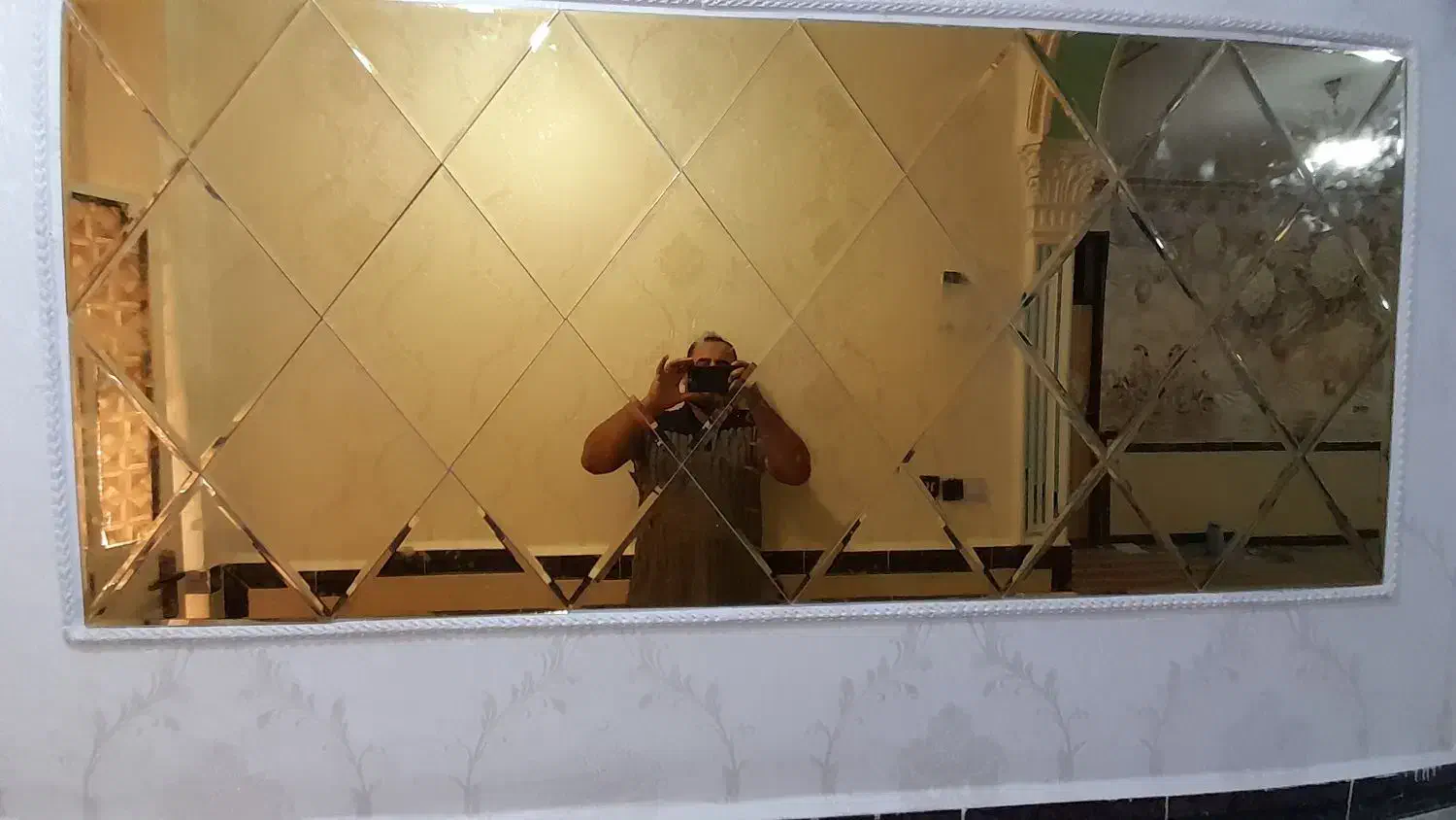 رنگ آمیزی ونصب کاغذدیواری شوش وحومه|خدمات پیشه و مهارت|شوش, |دیوار