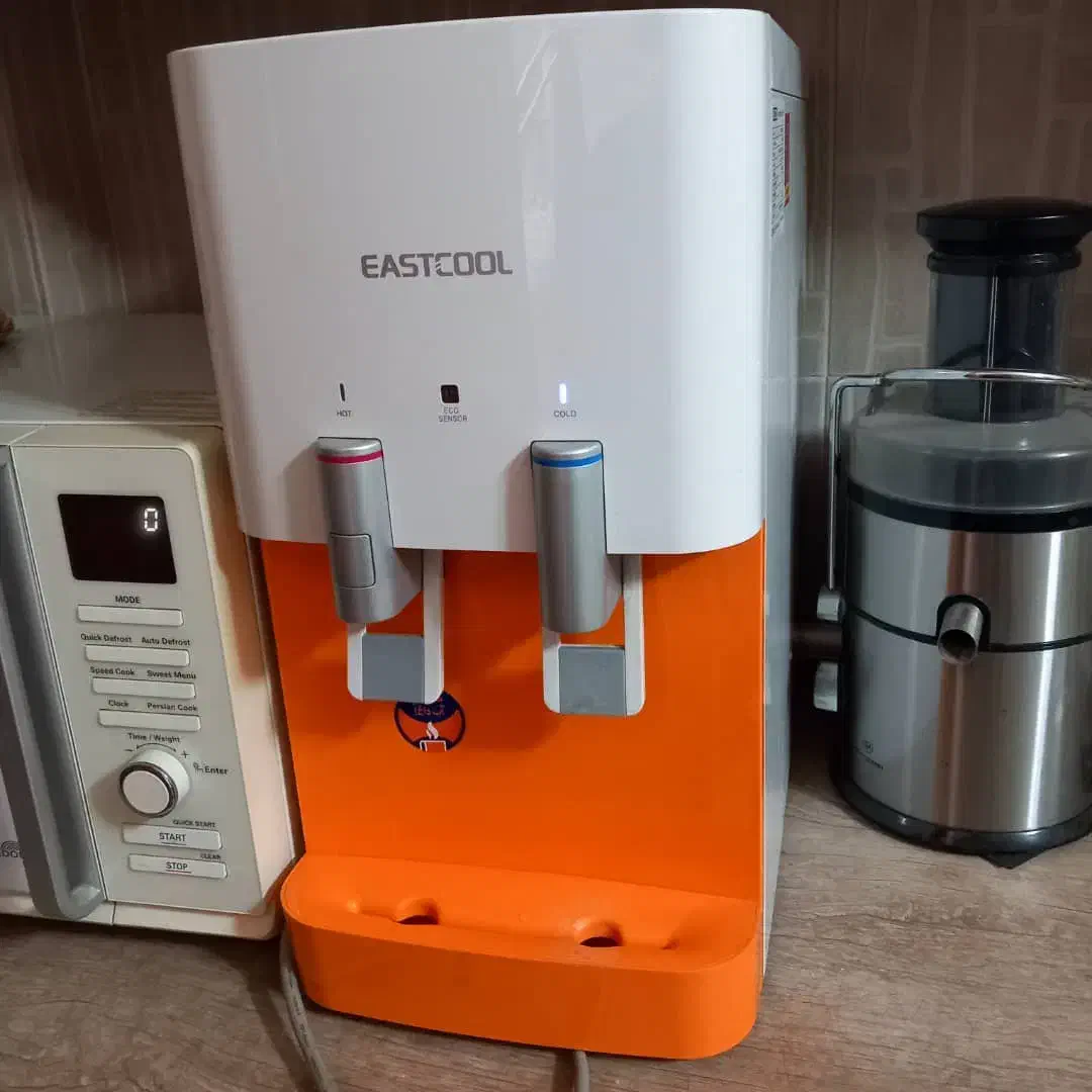 آب سرد کن و آب گرم ایستکول رومیزی|آب‌سردکن و تصفیه آب|رشت, جهاد|دیوار