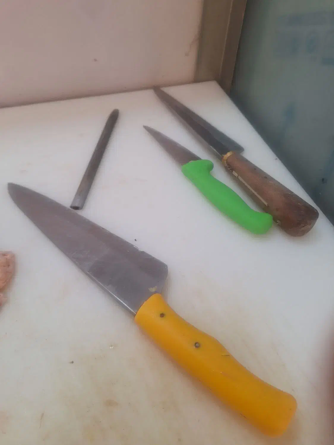 کارگر حرفهای مرغ خرد کن|استخدام خدمات فروشگاه و رستوران|تهران, تهرانسر شمالی|دیوار