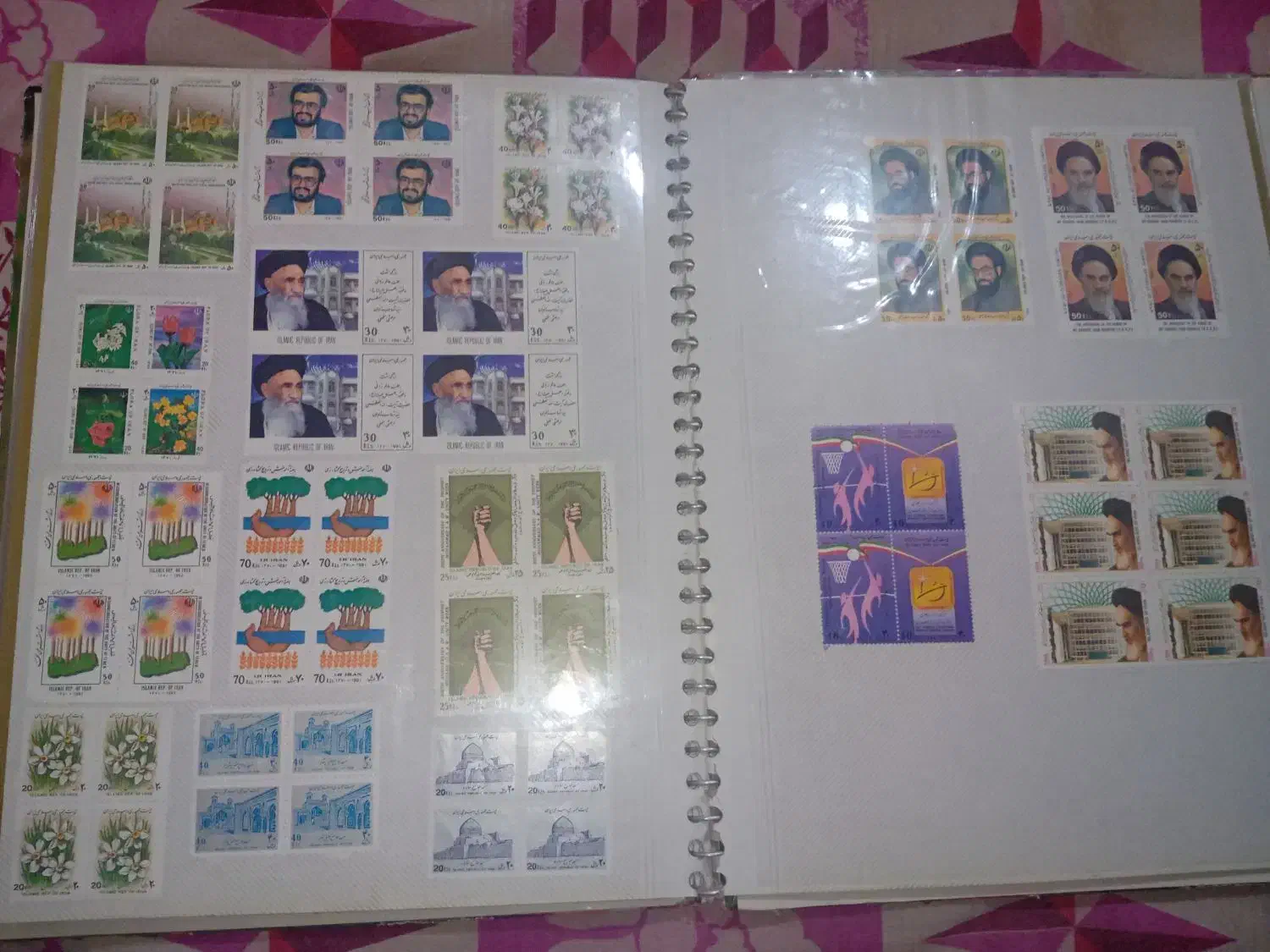 یک آلبوم از تمبر|کلکسیون سکه، تمبر، اسکناس|جیرفت, |دیوار