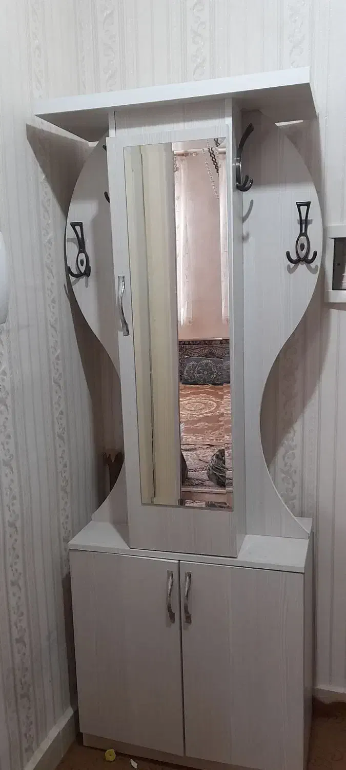 جاکفشی|جاکفشی، کمد، دراور|محمدیه-قزوین, |دیوار