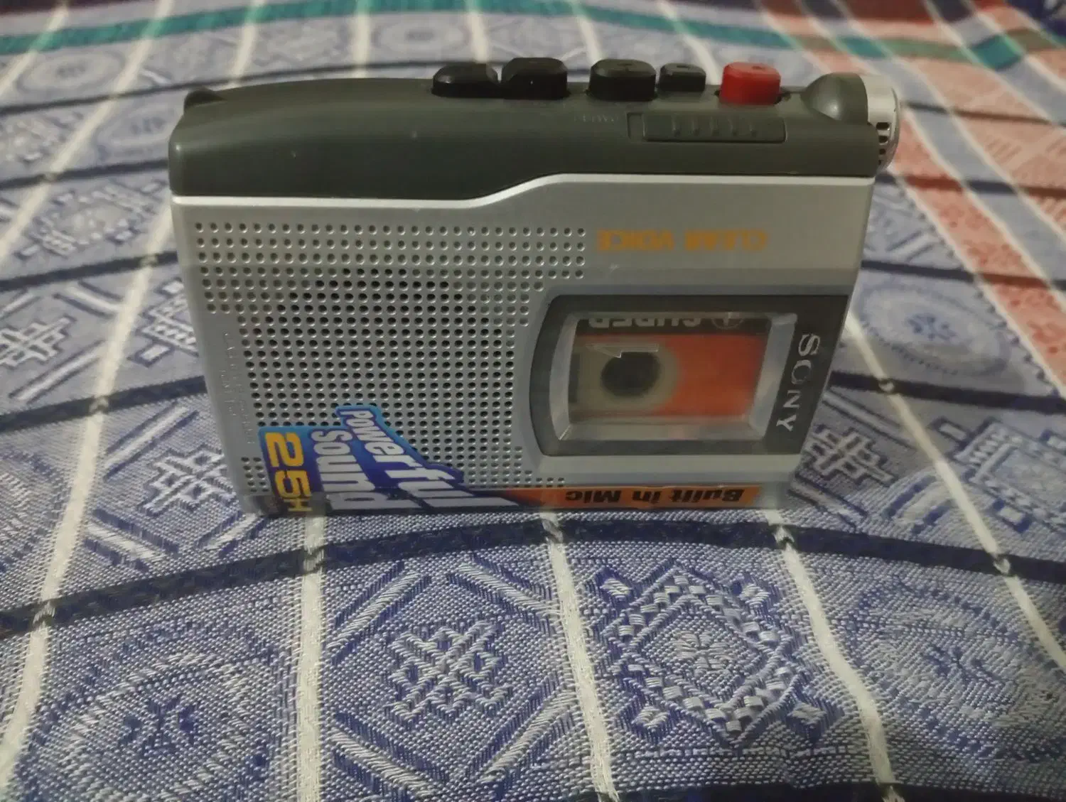 واکمن نوار خور|پخش‌کننده همراه|شیراز, ده پیاله|دیوار