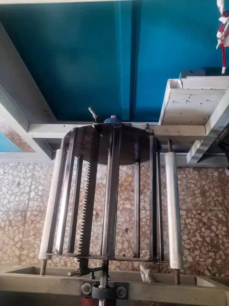 دستگاه رول سفره یک بار مصرف،کیسه فریزر،کیسه زباله|ماشین‌آلات صنعتی|رشت, رودبارتان|دیوار