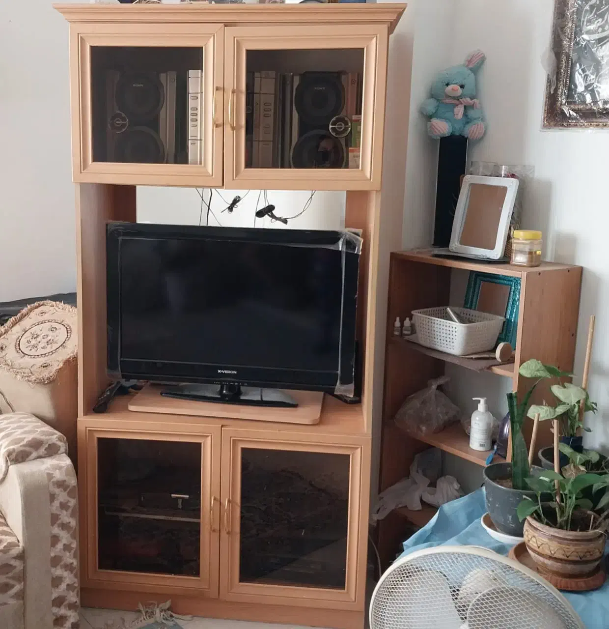 میز زیر تلویزیونی|میز تلویزیون|شیراز, گلستان|دیوار