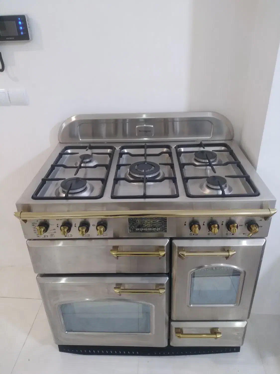 اجاق گاز چهارفر تایمرلمسی|اجاق گاز و لوازم برقی پخت‌وپز|همدان, |دیوار