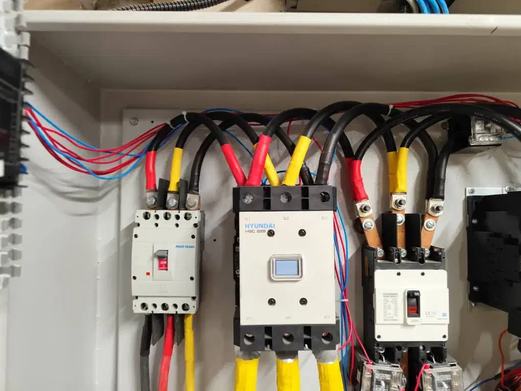 ارائه کاملترین خدمات تخصصی برق با استانداردهای روز|خدمات پیشه و مهارت|تهران, شمس‌آباد|دیوار