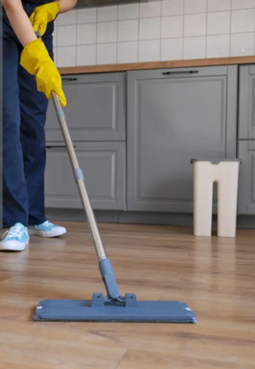 آبدارچی خانم|استخدام سرایداری و نظافت|مهریز, |دیوار