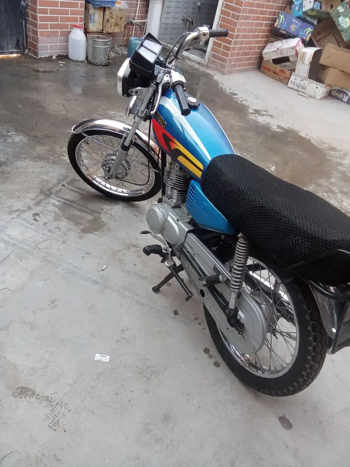 هوندا مزایده مدل ۸۶|موتورسیکلت|ورامین, خیر آباد|دیوار