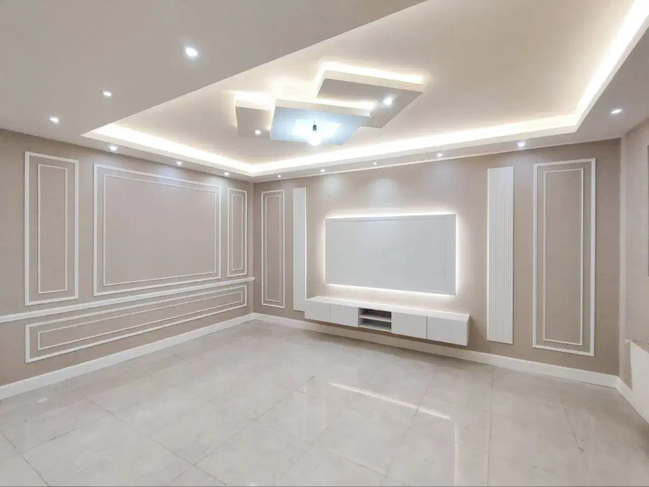 اجرا تی‌وی‌وال، قرنیز و پروفیل قاب، دیوارپوش|خدمات پیشه و مهارت|رشت, دیلمان|دیوار