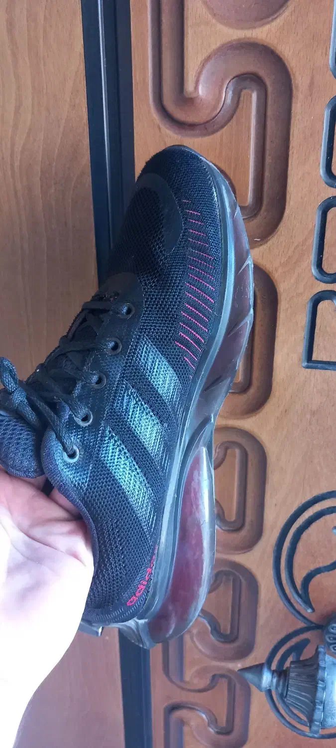 کفش اسپرت آدی داس|کیف، کفش، کمربند|قره ضیاالدین, |دیوار