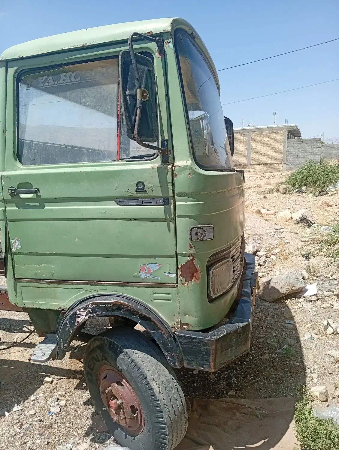 خاور 608مدل 61 سروکن متور روشن|خودرو سنگین|خفر, |دیوار