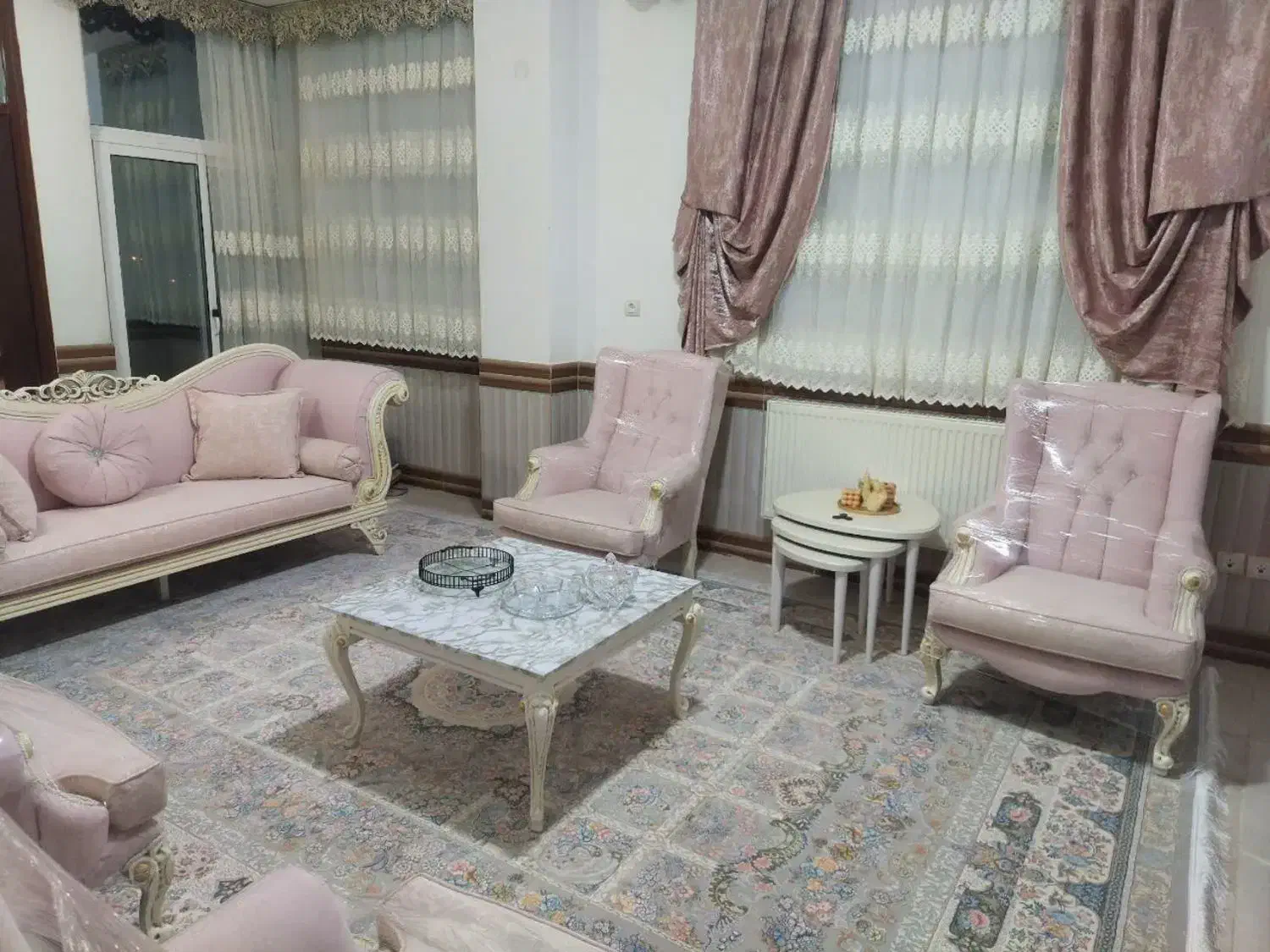 منزل ومغازه با آسانسور توافقی  پارک پیروزی|اجارهٔ آپارتمان|خمینی‌شهر, |دیوار