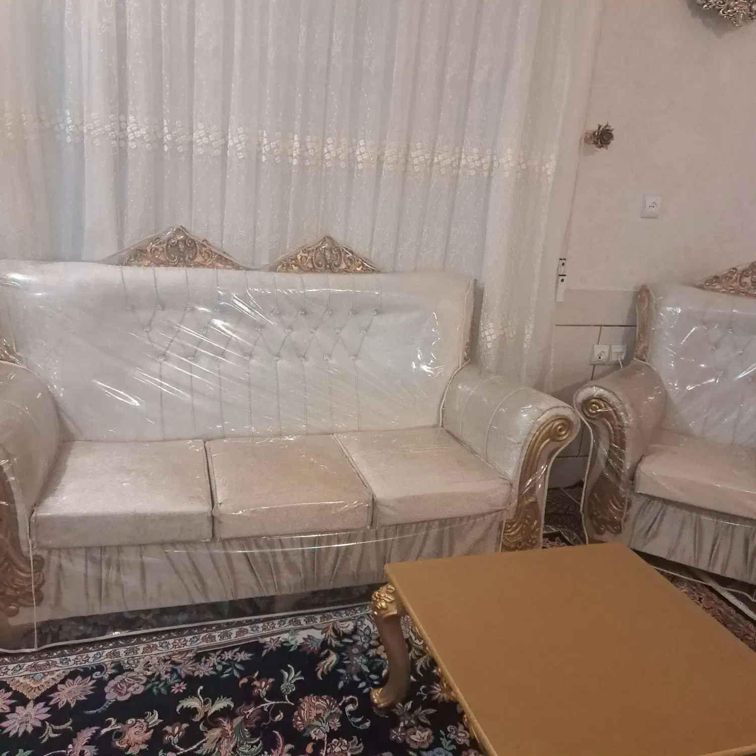 مبلمان|مبلمان خانگی و میز عسلی|فارسان, |دیوار