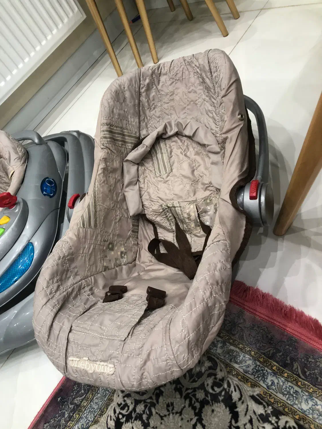 کریر توسی رنگ سالم|کالسکه و لوازم جانبی|همدان, |دیوار