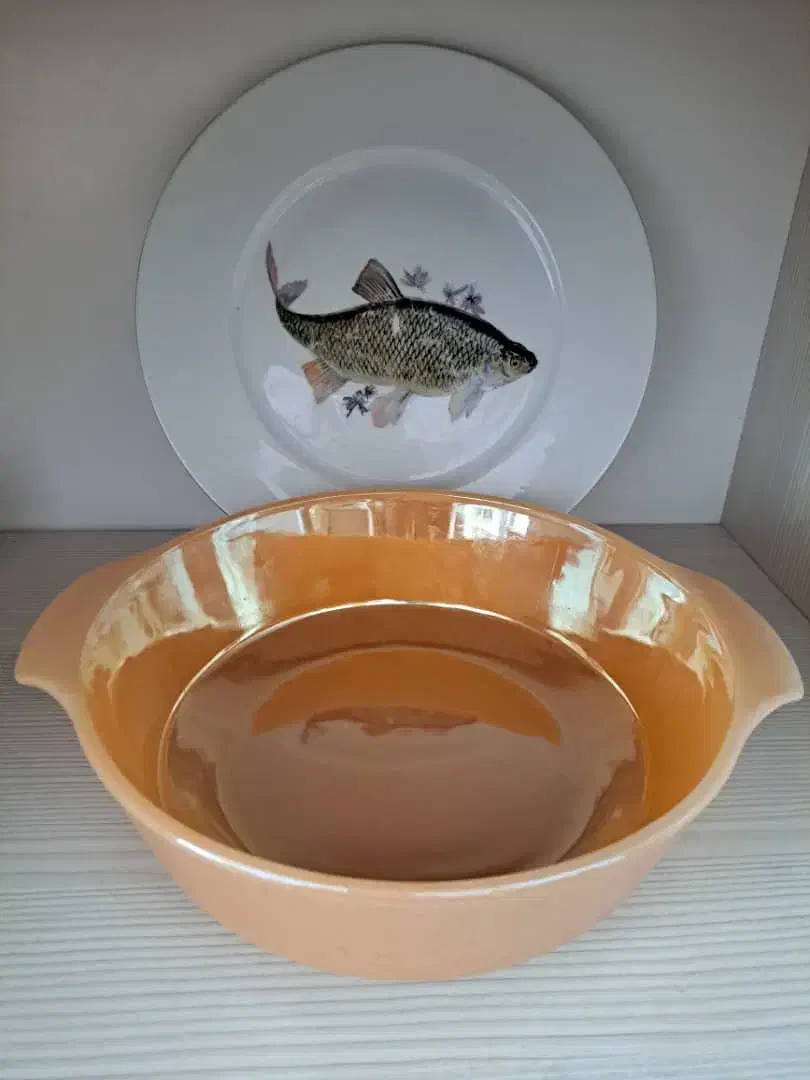 ظرف قدیمی|ظروف سرو و پذیرایی|شیراز, کلاهدوز|دیوار