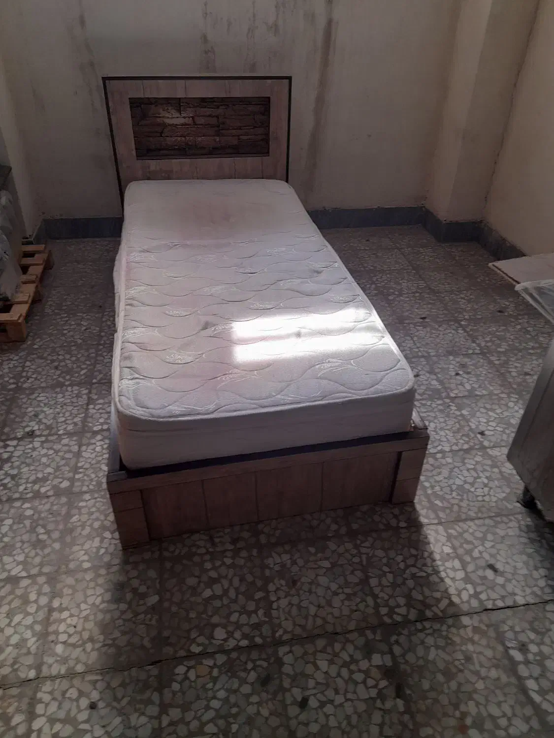 تخت تکنفره با تشک|تخت و سرویس خواب|تهران, صادقیه|دیوار