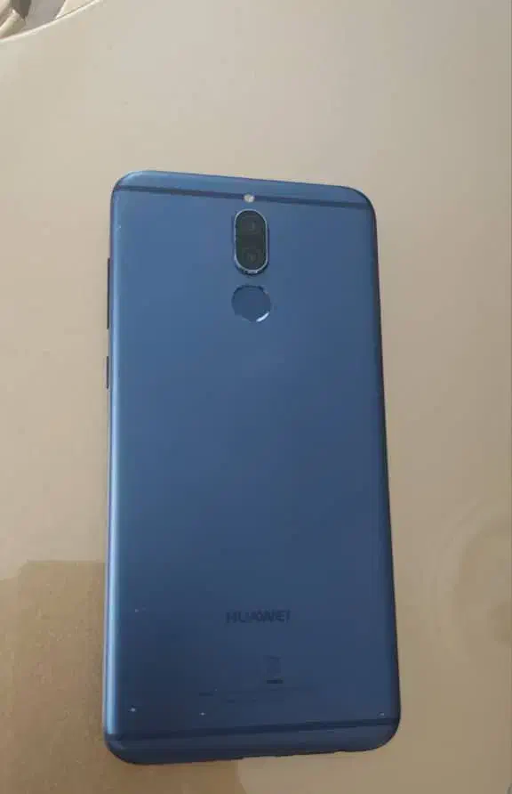 هوآوی میت ۱۰ لایت|موبایل|فومن, |دیوار