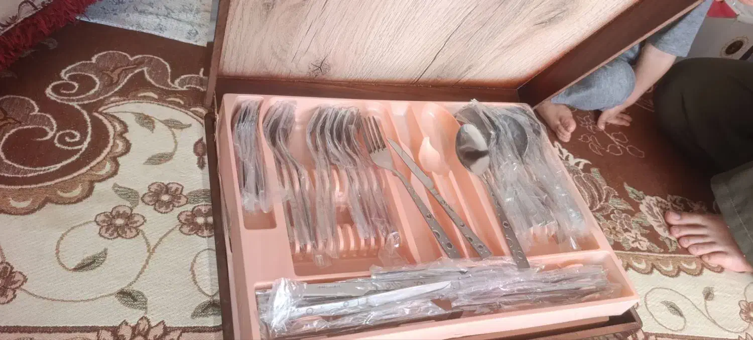 سرویس قاشق و چنگال 12نفره|ظروف سرو و پذیرایی|شیروان (خراسان), |دیوار