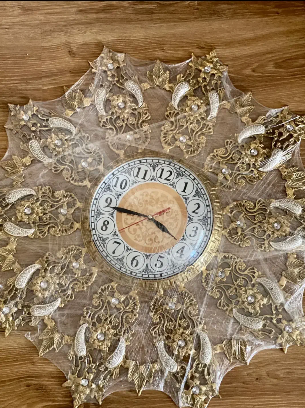 ساعت دیواری برنز نگین دار پرکار|ساعت دیواری و تزئینی|تبریز, |دیوار