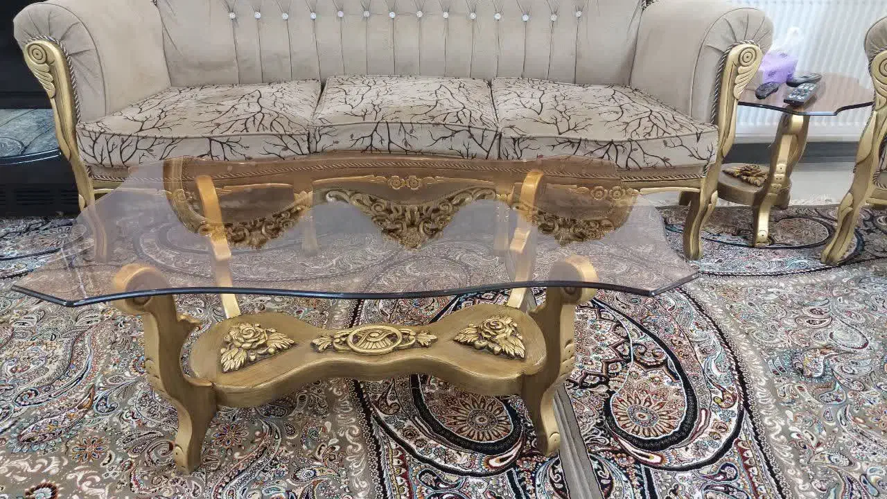 میز بزرگ مبل و ۳ عسلی|مبلمان خانگی و میز عسلی|مبارکه, |دیوار